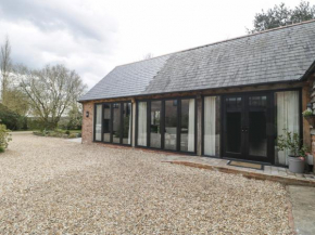 The Courtyard - Hilltop Barn